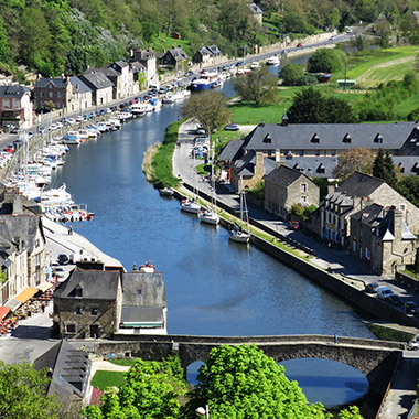 Moulin de Dombriand, location d'appartements et de bureaux à Dinan